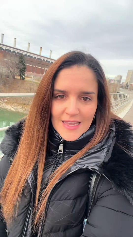 Post 3 by Cris | Spaniard in 🇨🇦 on TikTok (video)
