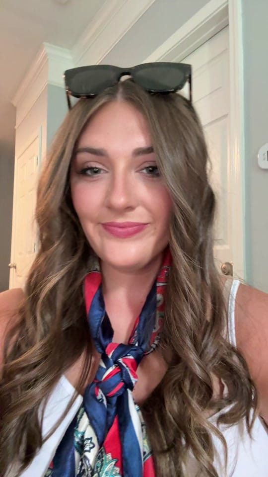 Post 2 by Emma on TikTok (video)
