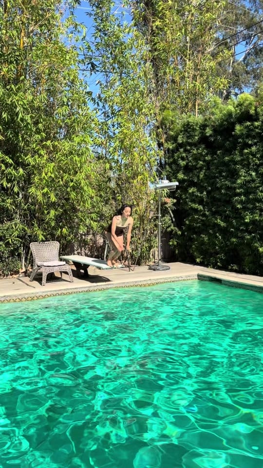Post 1 by Yvette on TikTok (video)