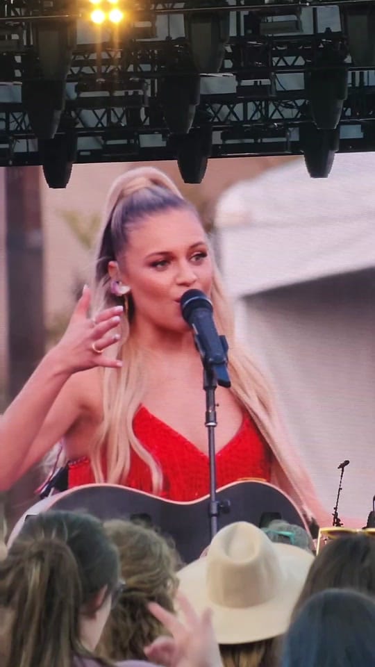 Post 10 by Shelly Saves The Day on TikTok (video)