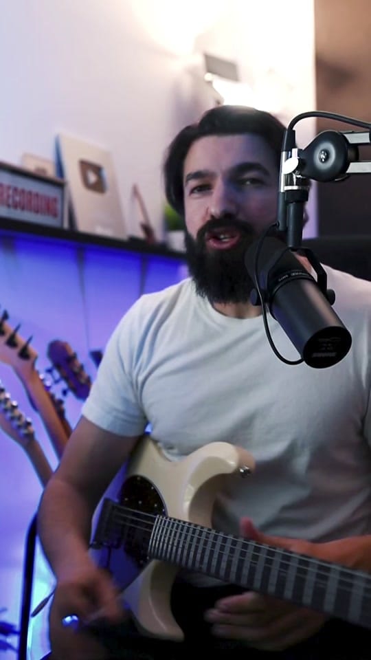 Post 3 by Roy Ziv on TikTok (video)