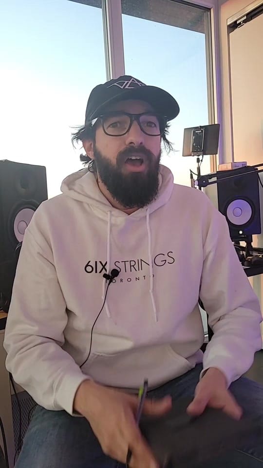 Post 6 by Roy Ziv on TikTok (video)