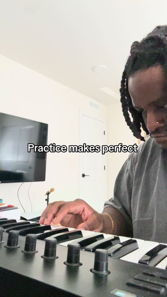 Post 8 by DREEBO on TikTok (video)