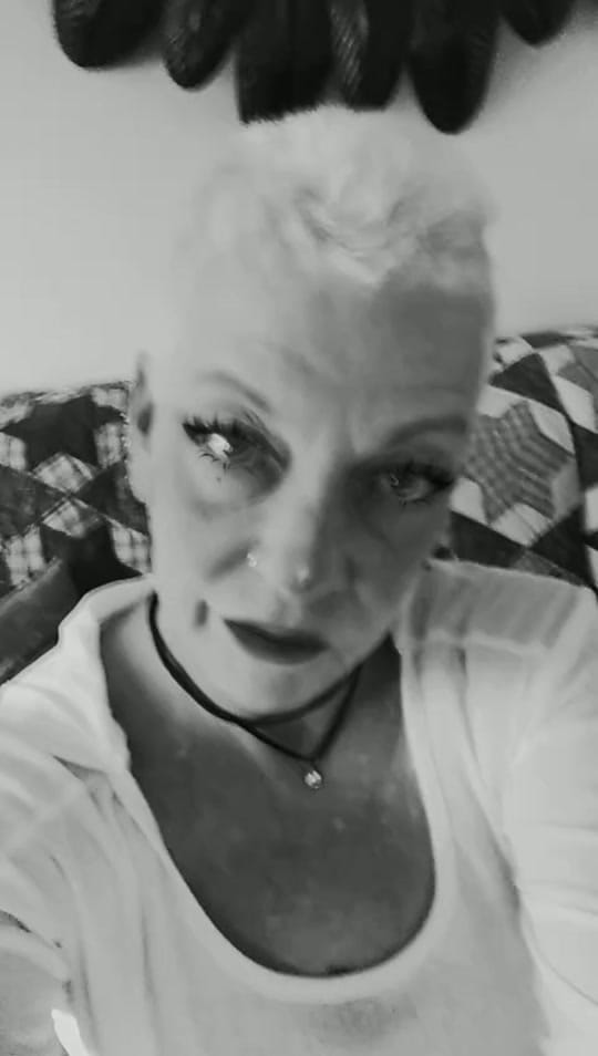 Post 1 by Amber_Rose1969 on TikTok (video)