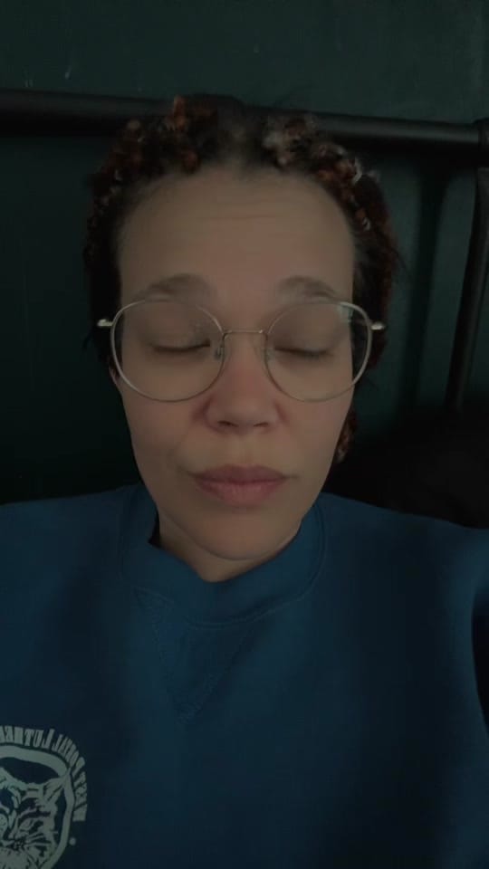 Post 1 by Laura on TikTok (video)