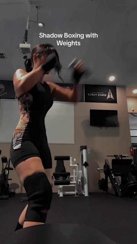 Post 10 by Kim Lee on TikTok (video)