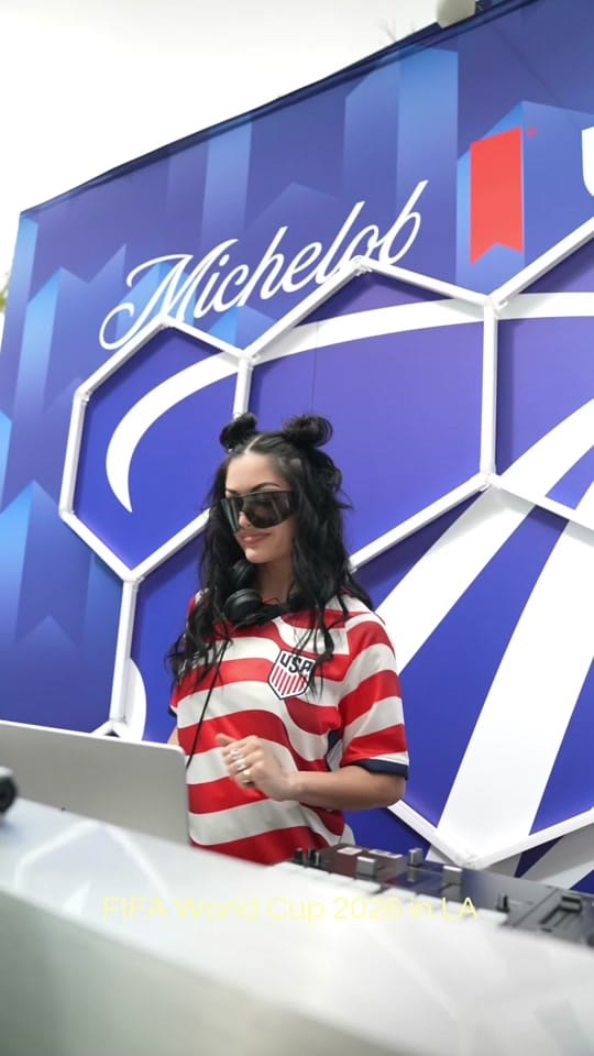 Post 1 by Kim Lee on TikTok (video)
