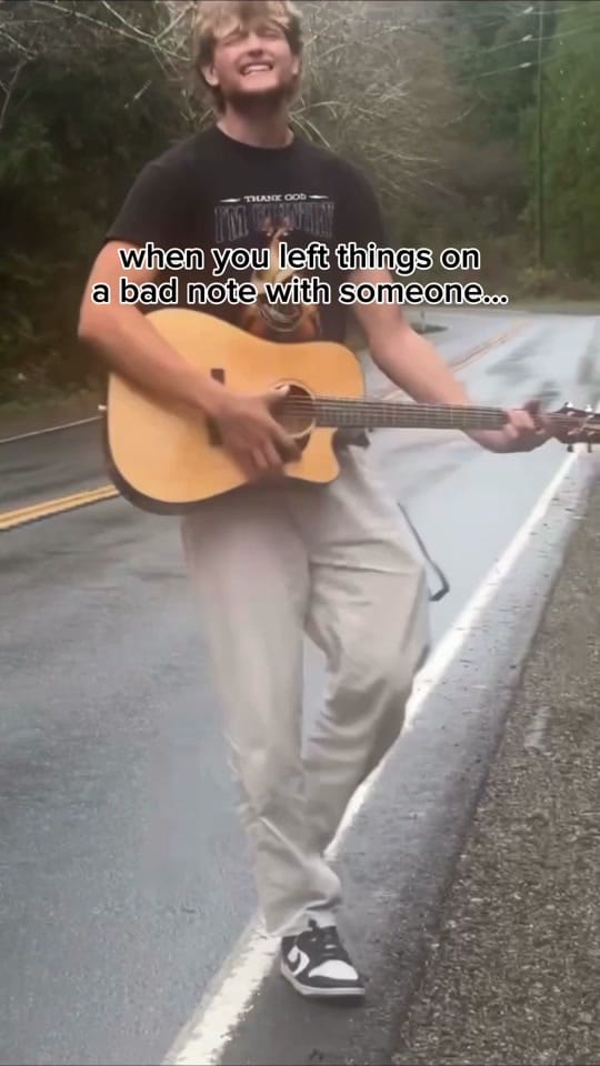 Post 10 by Sebastian Lind on TikTok (video)