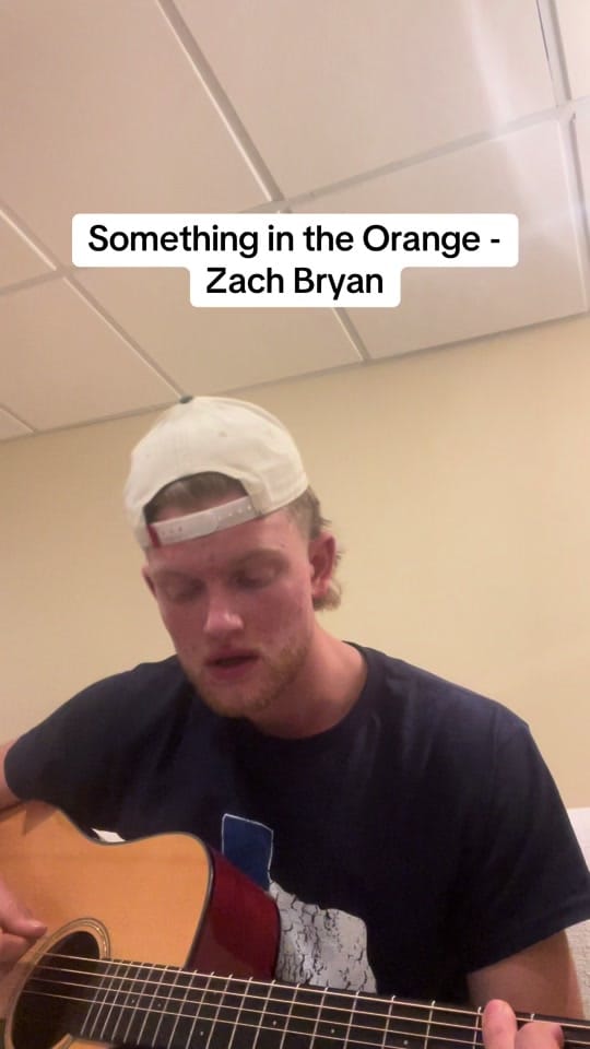Post 2 by Sebastian Lind on TikTok (video)