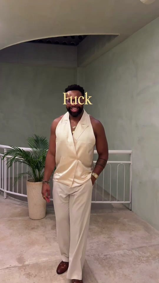 Post 2 by Kyle | Pose Tips & Photo Inspo on TikTok (video)