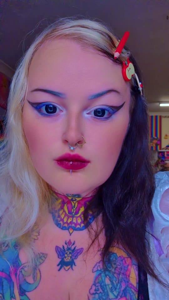 Post 1 by ☆Silv☆⚞•⚟ 🦭🎨🌩🐞⭐️🌀🐚 on TikTok (video)