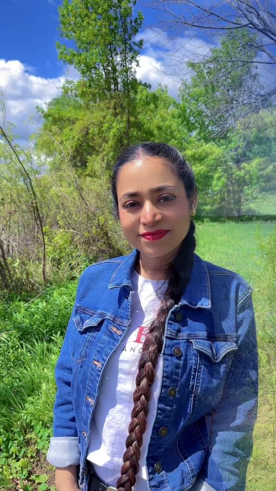 Post 4 by Navneetkitty on TikTok (video)