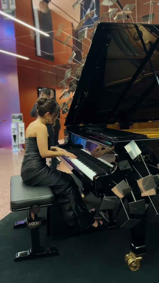Post 4 by georgymanterola on TikTok (video)