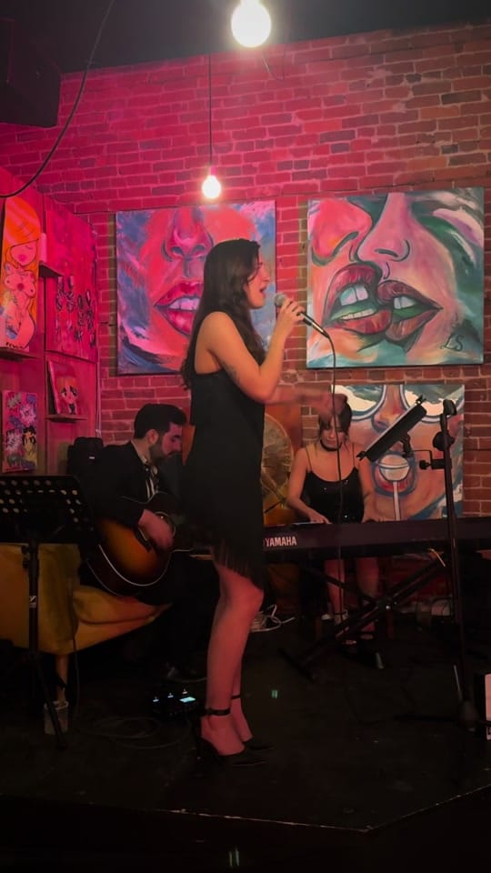 Post 3 by georgymanterola on TikTok (video)