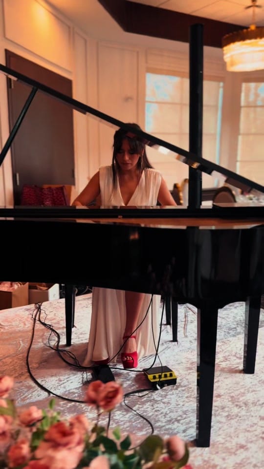 Post 2 by georgymanterola on TikTok (video)