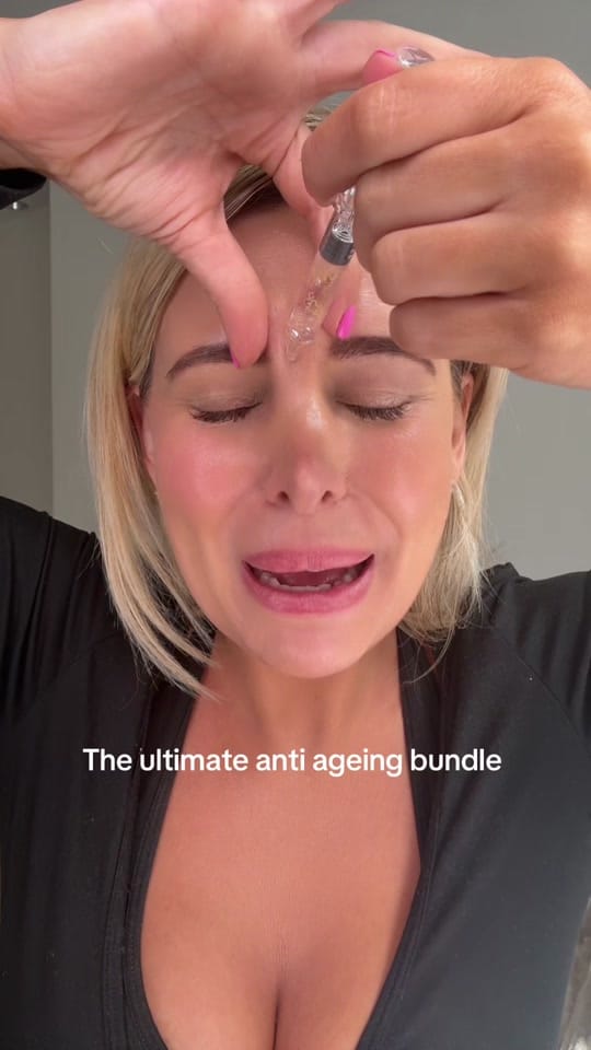 Post 5 by Claudia 👱‍♀️🎀✨ on TikTok (video)