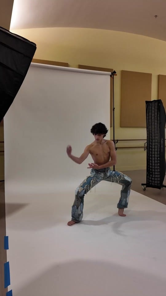 Post 2 by Ashkan Image on TikTok (video)