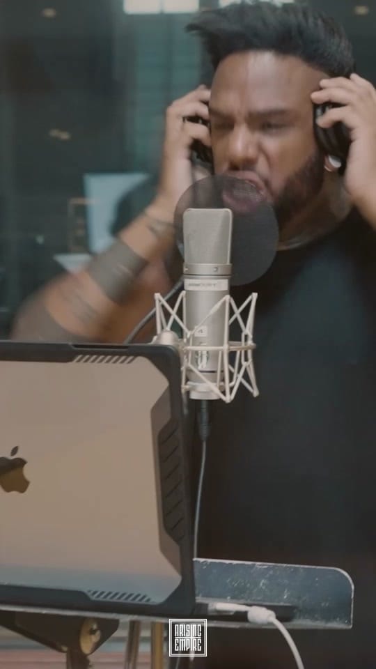 Post 7 by The Veer Union on TikTok (video)