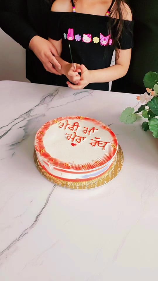 Post 6 by zara kanda on TikTok (video)