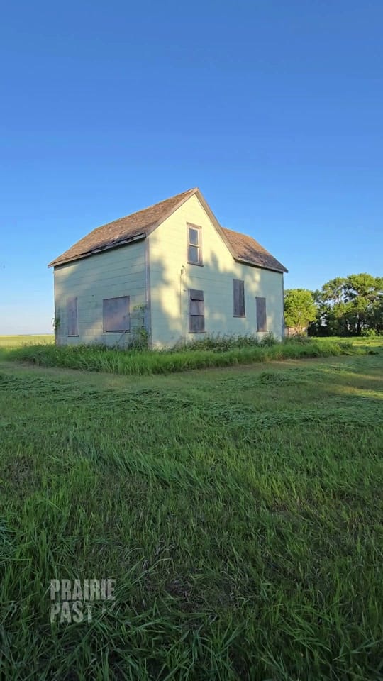 Post 8 by prairiepast 🇨🇦🌾 on TikTok (video)
