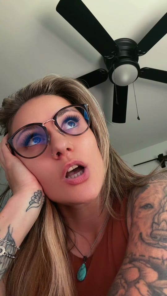 Post 7 by Alyssa Pallant on TikTok (video)