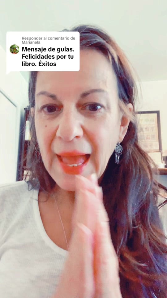 Post 7 by Elena Rivera on TikTok (video)