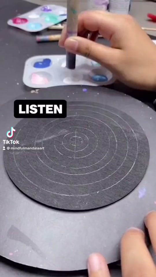Post 9 by Khadija •  Dot Mandala Artist on TikTok (video)