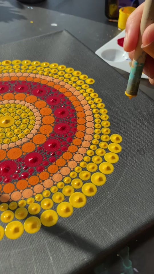 Post 7 by Khadija •  Dot Mandala Artist on TikTok (video)