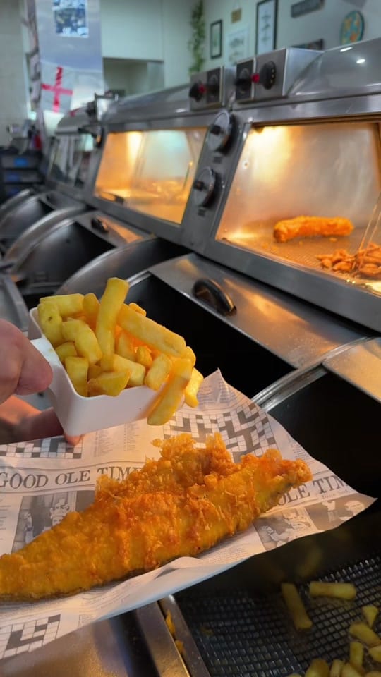 Post 1 by PISCES FISH & CHIPS on TikTok (video)