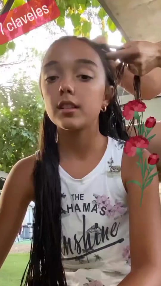 Post 1 by _cuentadecanciionees_ on TikTok (video)