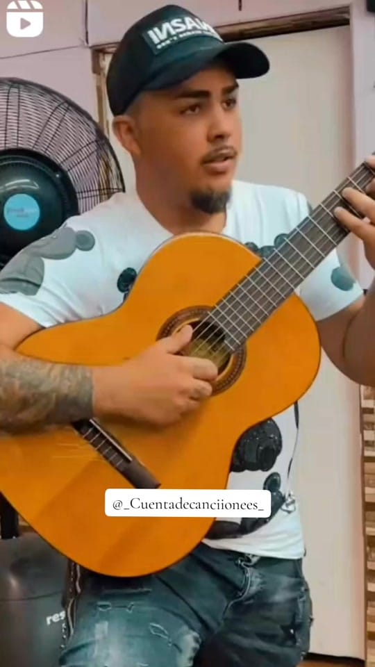 Post 8 by _cuentadecanciionees_ on TikTok (video)