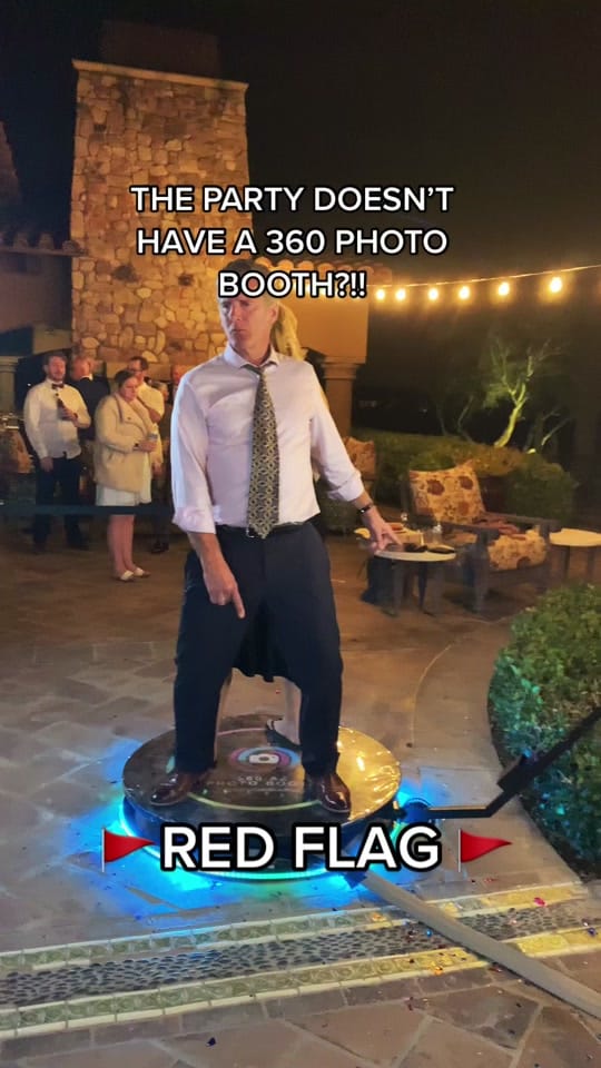 Post 9 by 360Photoboothaz on TikTok (video)