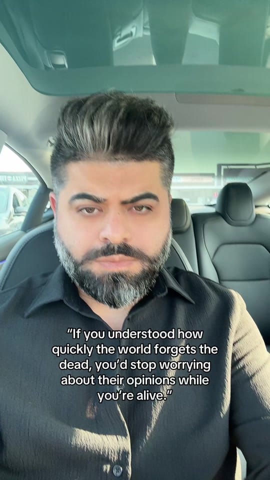 Post 9 by Fasi Zaywari on TikTok (video)