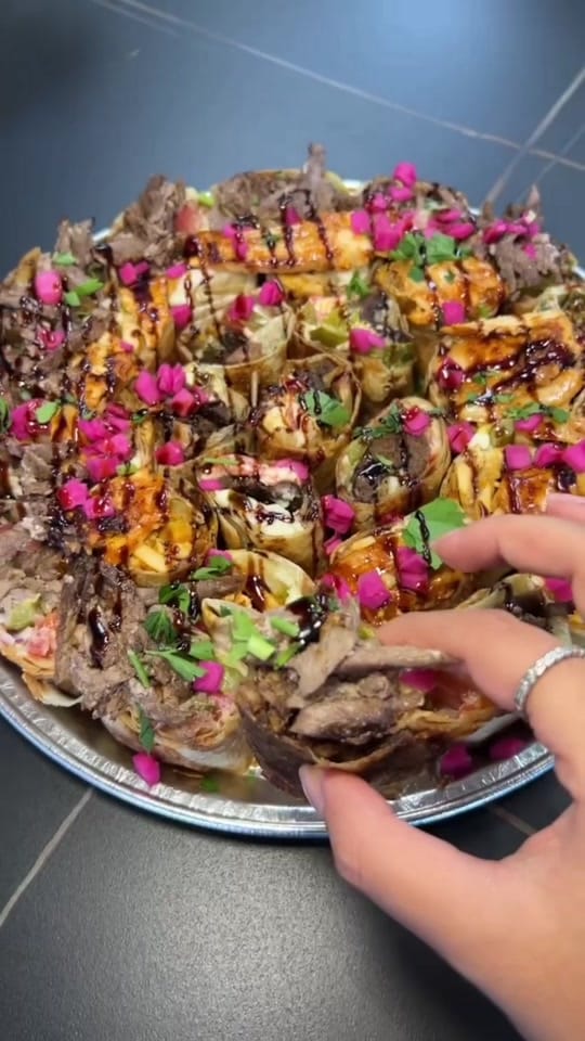 Post 8 by Shawarmamoods on TikTok (video)