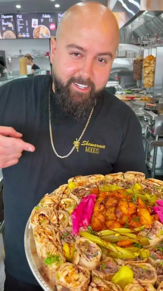 Post 1 by Shawarmamoods on TikTok (video)