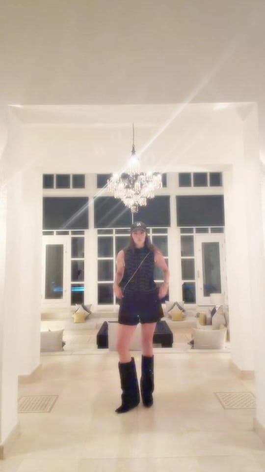 Post 2 by IndigoBolandrini on TikTok (video)