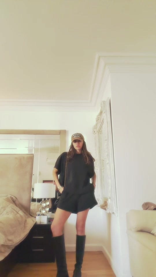 Post 1 by IndigoBolandrini on TikTok (video)