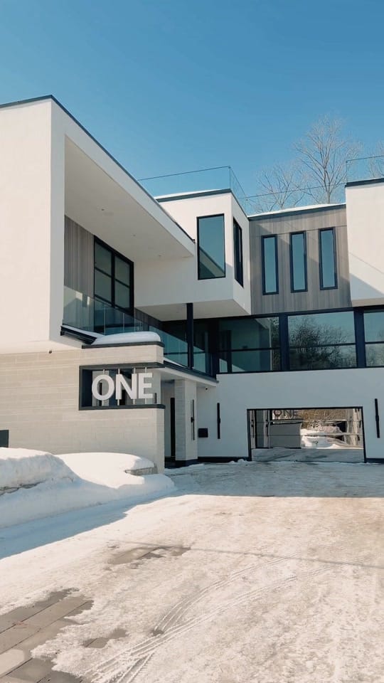 Post 4 by lacharityluxury on TikTok (video)