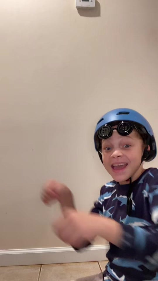 Post 3 by Delly MRIOB on TikTok (video)