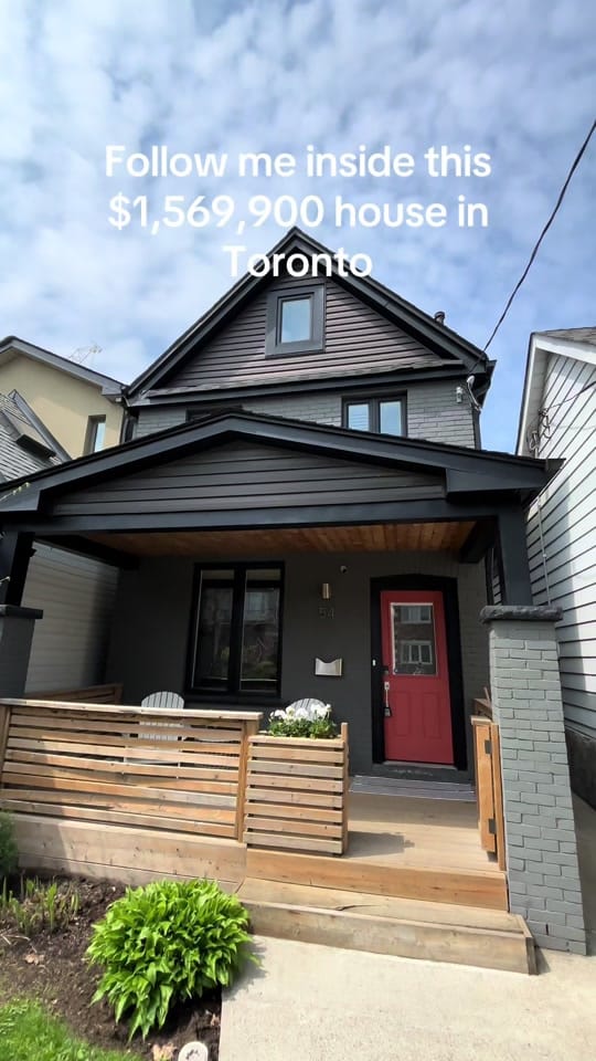 Post 1 by Natasha Prehn on TikTok (video)