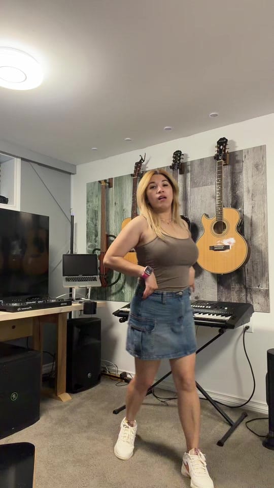 Post 5 by Cutelaine on TikTok (video)