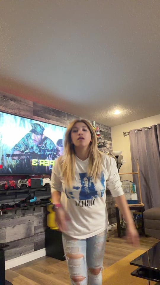 Post 4 by Cutelaine on TikTok (video)