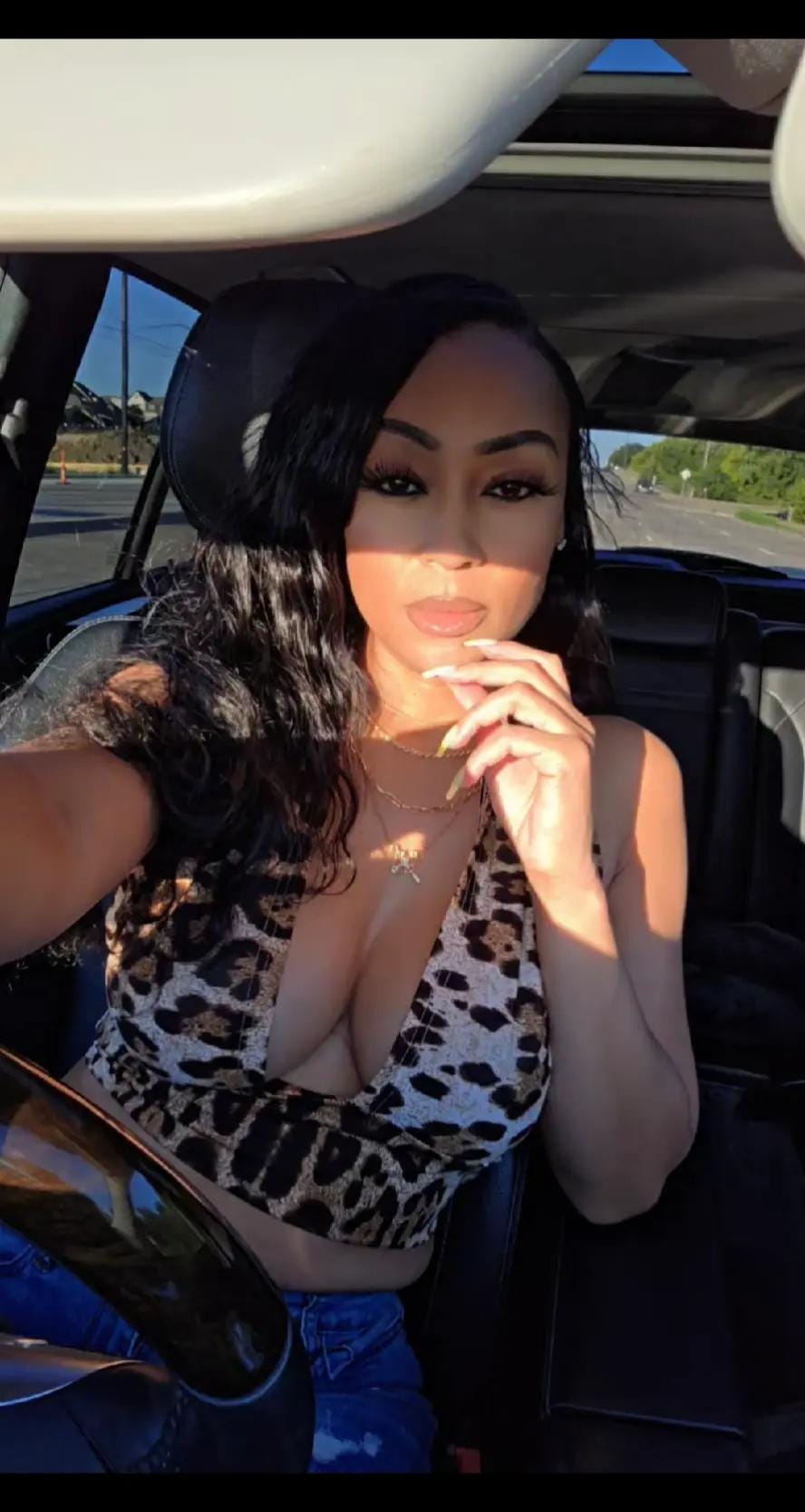 Post 6 by Porsha Bunch Hall on TikTok (video)