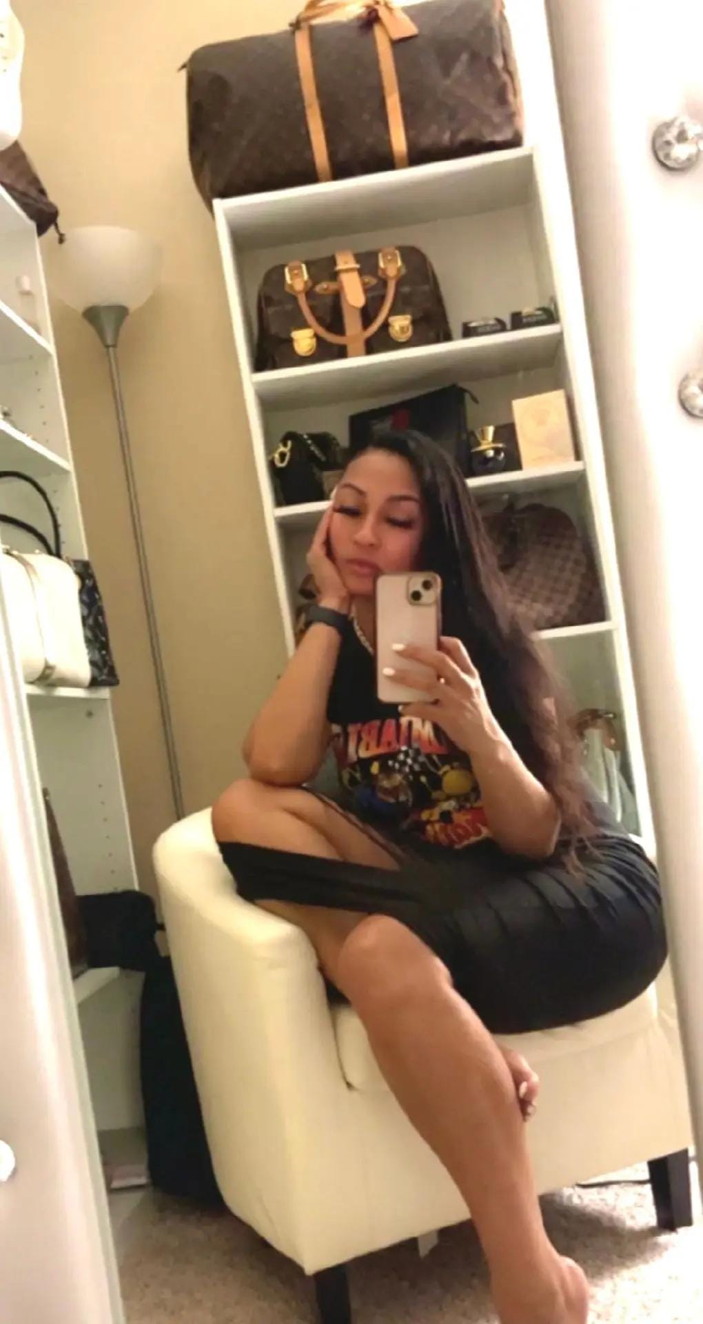 Post 7 by Porsha Bunch Hall on TikTok (video)
