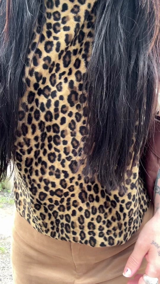 Post 5 by Sara Louise Thomas on TikTok (video)