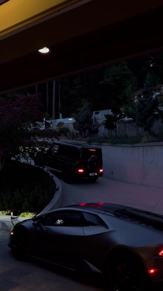 Post 10 by VANCOUVER HOUSES on TikTok (video)