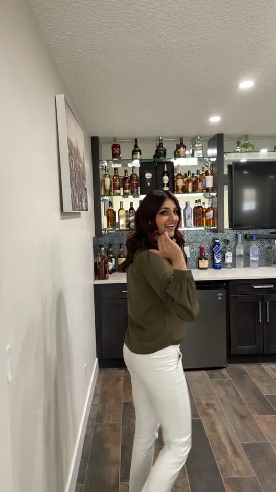 Post 5 by Shivani Bagga l YEG Realtor on TikTok (video)