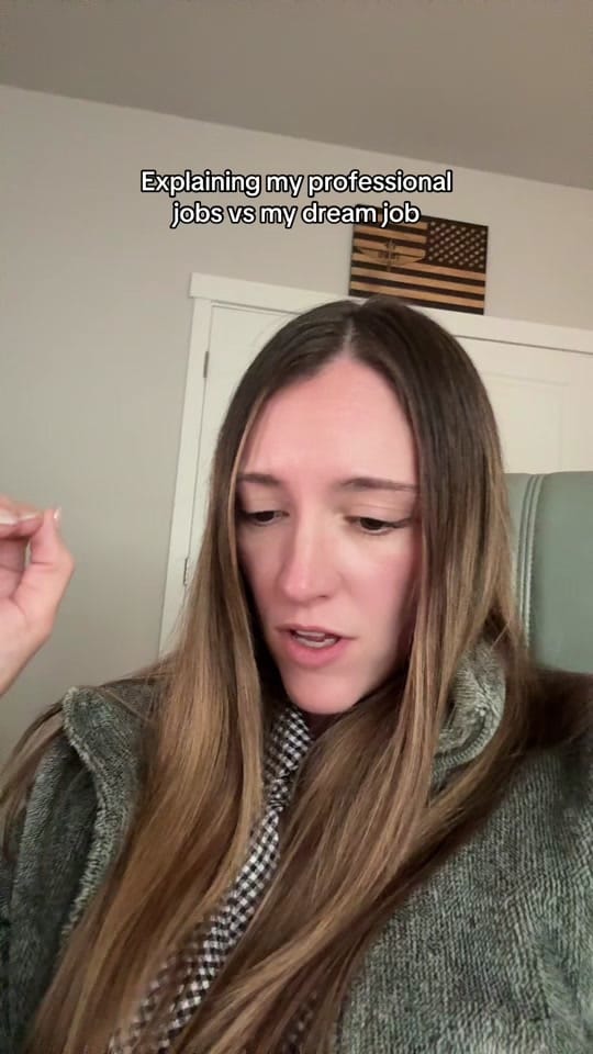 Post 3 by alex spam account on TikTok (video)
