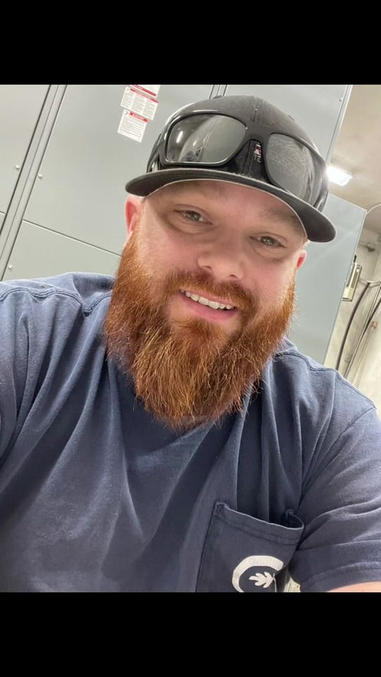 Post 9 by Dustin🍏 on TikTok (video)