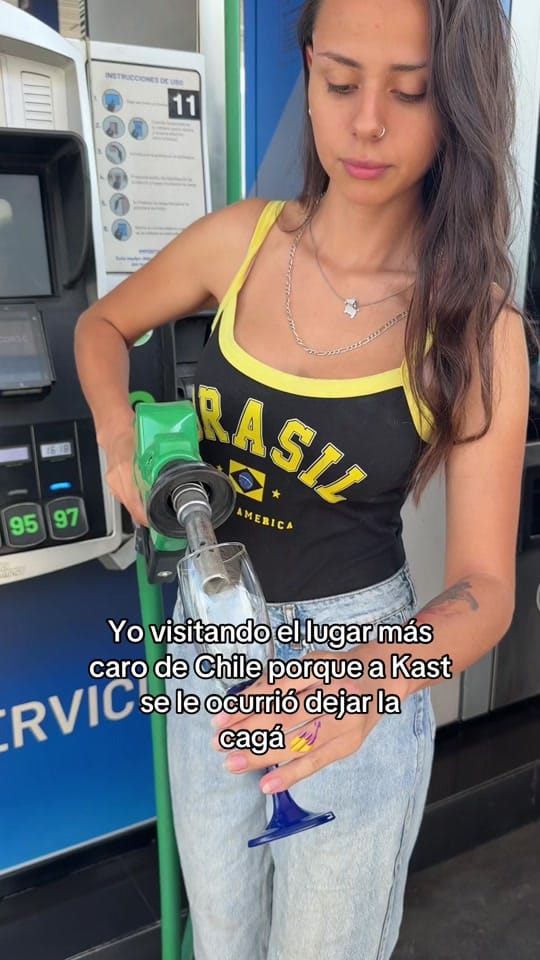 Post 7 by Helena biker on TikTok (video)